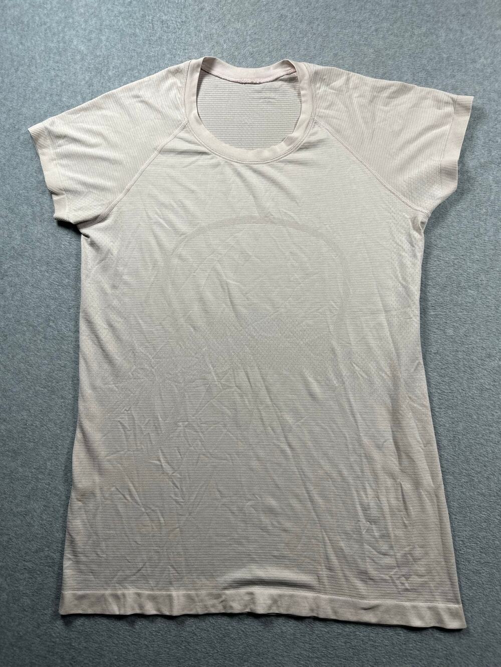 Lululemon Swiftly Tech T-Shirt Women's Size 12 Pink Short Sleeve Activewear